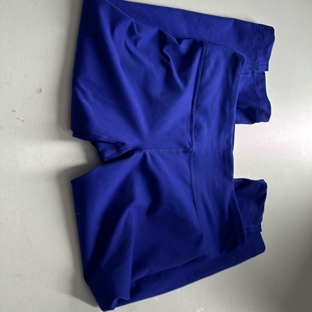 Used underarmour purple crop wide leg leggings